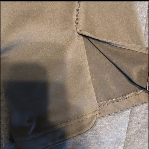 Adidas Gray & Peach ClimaCool Capri Athletic/Yoga Pants with Back Slits … - Picture 9 of 9